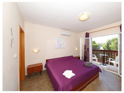 Holiday room near beach Stara Novalja, Pag S-6303-c in Novalja - Holiday room