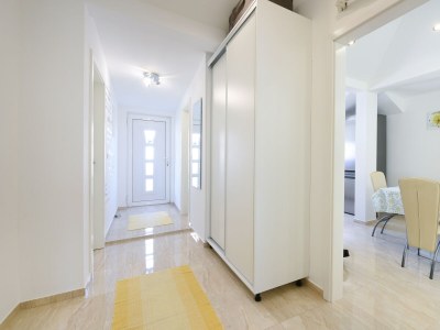 Apartment Two bedroom apartment with balcony and sea view Vodice A-6271-e - Outdoor photo 20