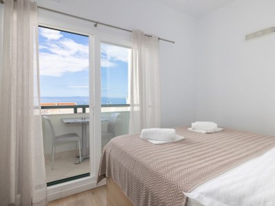 Apartment One bedroom apartment with balcony and sea view Makarska A-6632-a - Outdoor photo 14