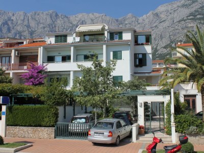 Apartment One bedroom apartment with balcony and sea view Makarska A-6632-b in Makarska - Apartment