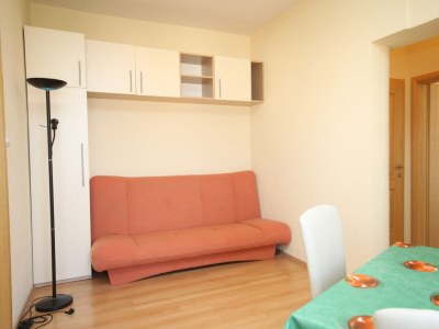 Apartment One bedroom apartment with balcony and sea view Makarska A-6632-b - Outdoor photo 13