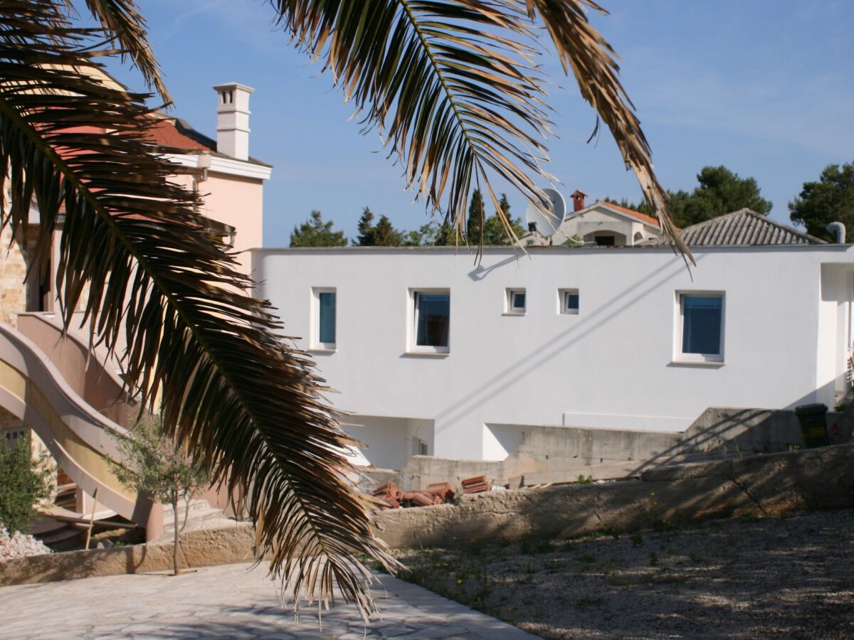 Apartment Two bedroom apartment near beach Stara Novalja, Pag A-6301-b - Outdoor photo 5