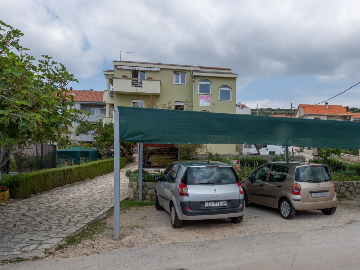 Apartment Three bedroom apartment with terrace and sea view Posedarje, Novigrad A-6190-a - Outdoor photo 4