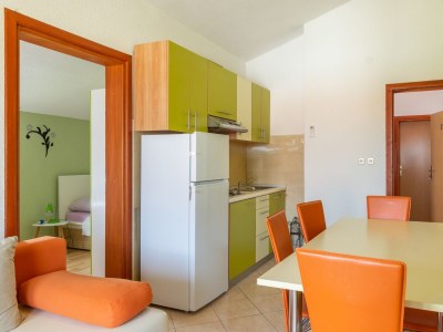 Apartment Three bedroom apartment with terrace and sea view Posedarje, Novigrad A-6190-a - Outdoor photo 6