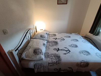 Apartment One bedroom apartment with balcony and sea view Posedarje, Novigrad A-6190-b in Posedarje - Apartment