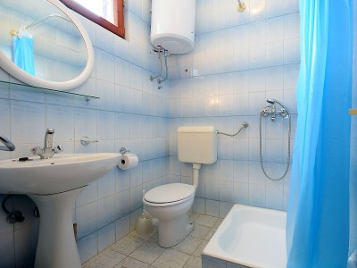 Apartment One bedroom apartment with balcony and sea view Nin, Zadar A-6153-c - Outdoor photo 17