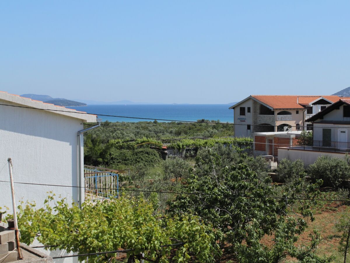 Apartment Two bedroom apartment with terrace and sea view Tribunj, Vodice A-6223-a - Outdoor photo 2