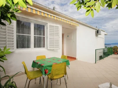 Holiday room with terrace and sea view Tučepi, Makarska S-6901-b - Outdoor photo 19