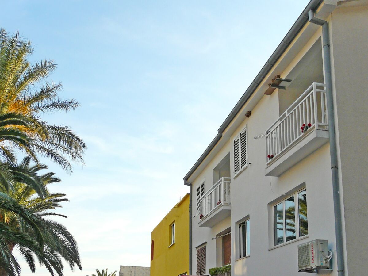 Apartment One bedroom apartment with balcony and sea view Drvenik Donja vala, Makarska A-6756-a - Outdoor photo 4