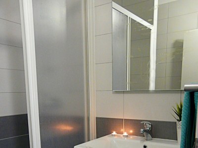 Apartment One bedroom apartment with balcony and sea view Drvenik Donja vala, Makarska A-6756-a - Outdoor photo 14