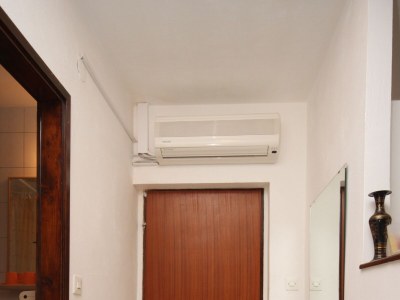 Apartment One bedroom apartment with balcony and sea view Drvenik Donja vala, Makarska A-6756-a - Outdoor photo 16