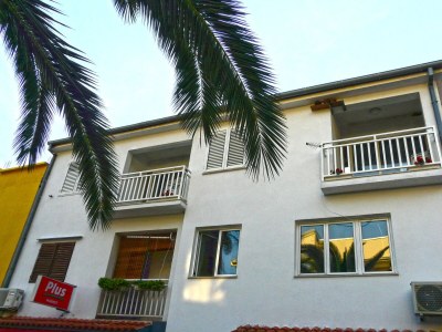 Apartment Studio flat with balcony and sea view Drvenik Donja vala, Makarska AS-6756-a - Outdoor photo 2