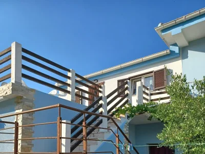 Apartment Four-bedroom apartment with terrace and sea view Pag A-6325-a - Outdoor photo 7