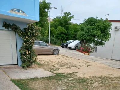 Apartment Four-bedroom apartment with terrace and sea view Pag A-6325-a - Outdoor photo 9