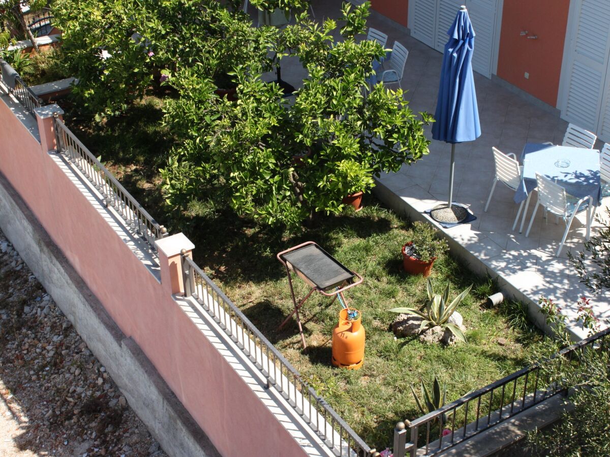 Apartment One bedroom apartment with air-conditioning Podgora, Makarska A-6911-b - Outdoor photo 5