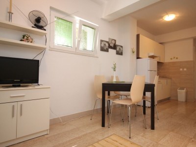 Apartment One bedroom apartment with air-conditioning Podgora, Makarska A-6911-b - Outdoor photo 14