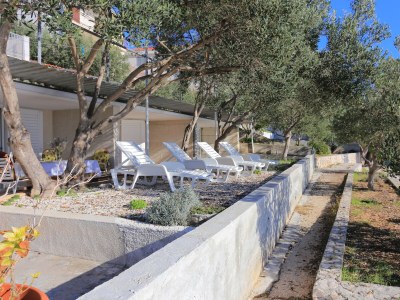 Apartment Two bedroom apartment near beach Okrug Donji, Čiovo A-6859-d - Outdoor photo 11