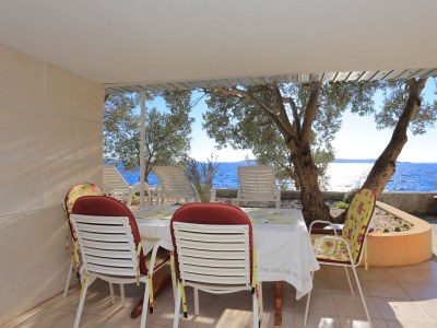 Apartment Two bedroom apartment near beach Okrug Donji, Čiovo A-6859-d - Outdoor photo 25