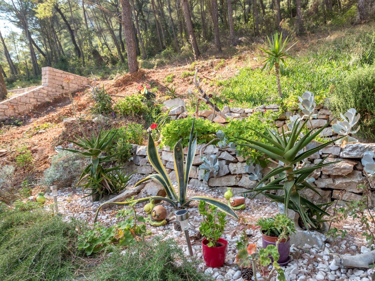 Apartment One bedroom apartment near beach Cove Vela Stiniva, Hvar A-6864-b - Outdoor photo 4