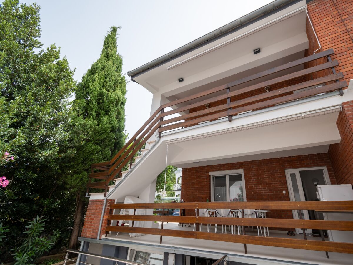 Apartment Apartments by the sea Starigrad, Paklenica - 6580 - Outdoor photo 4