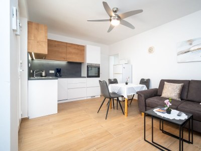 Apartment Apartments by the sea Starigrad, Paklenica - 6580 - Outdoor photo 10