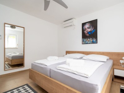 Apartment Apartments by the sea Starigrad, Paklenica - 6580 - Outdoor photo 15