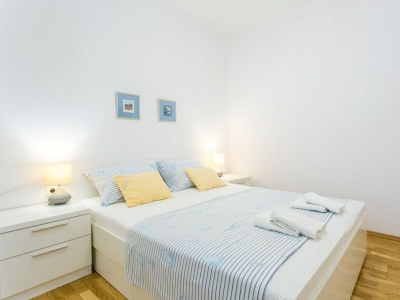 Apartment One bedroom apartment near beach Podgora, Makarska A-6846-a - Outdoor photo 17