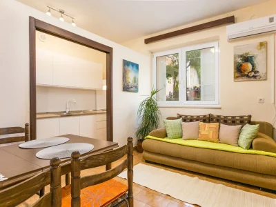 Apartment One bedroom apartment near beach Podgora, Makarska A-6846-b - Outdoor photo 11