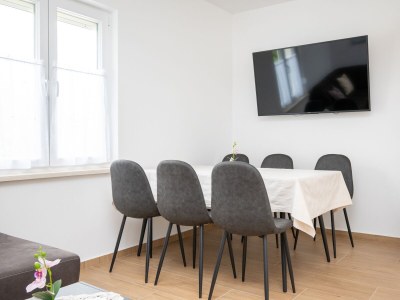 Apartment Two bedroom apartment with terrace Starigrad, Paklenica A-6580-b - Outdoor photo 11