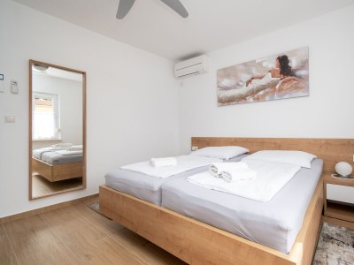 Apartment Two bedroom apartment with terrace Starigrad, Paklenica A-6580-b - Outdoor photo 19