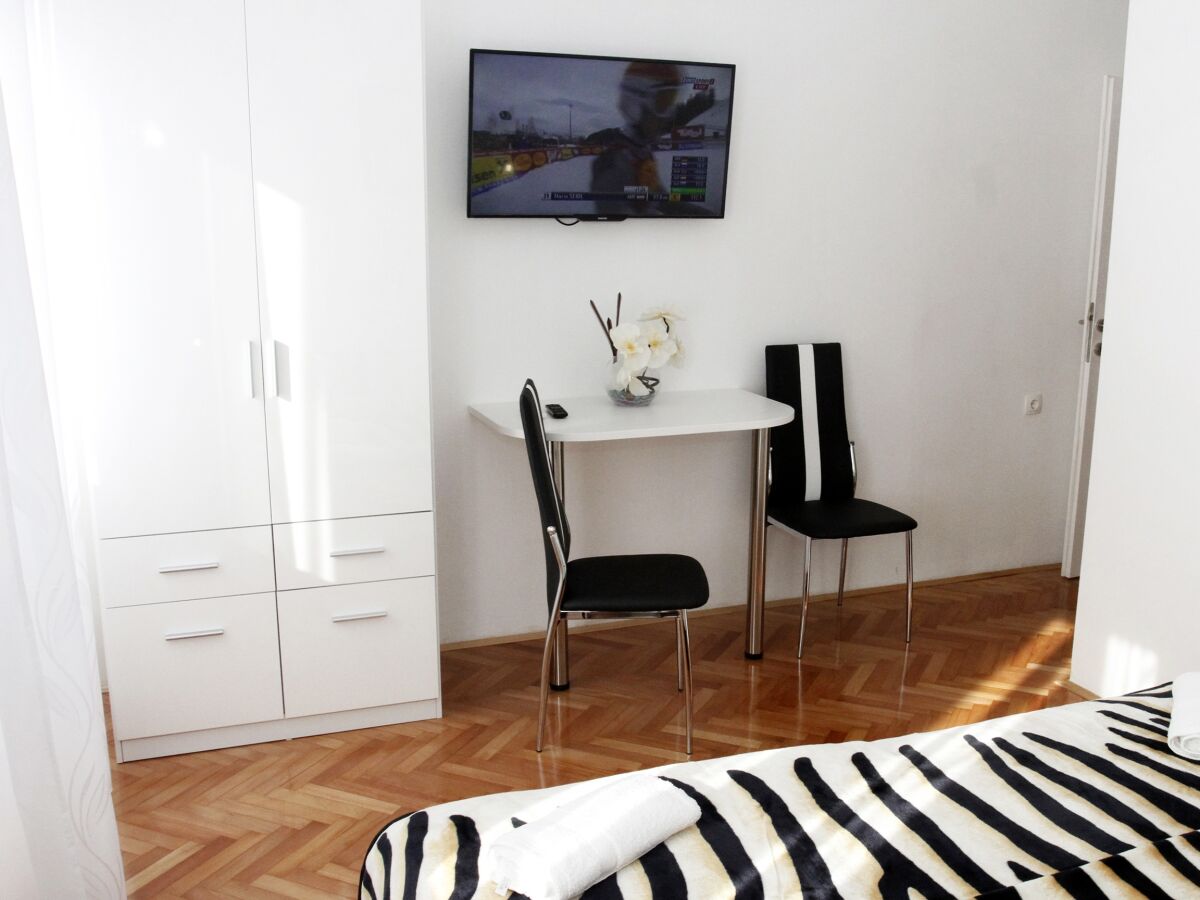 Holiday room with air-conditioning Split S-6973-a - Outdoor photo 3