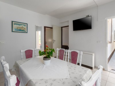 Apartment Two bedroom apartment with terrace Tar, Poreč A-6948-b - Outdoor photo 7