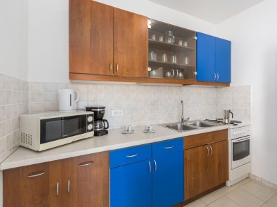 Apartment Two bedroom apartment with terrace Tar, Poreč A-6948-b - Outdoor photo 9