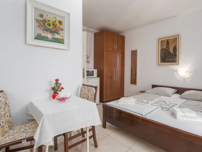 Apartment Studio flat with terrace Tar, Poreč AS-6948-a - Outdoor photo 4