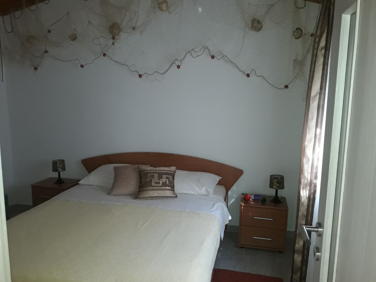 Apartment One bedroom apartment with terrace Pomer, Medulin A-7374-b