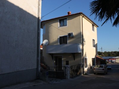 Apartment One bedroom apartment with terrace Pomer, Medulin A-7374-b - Outdoor photo 3