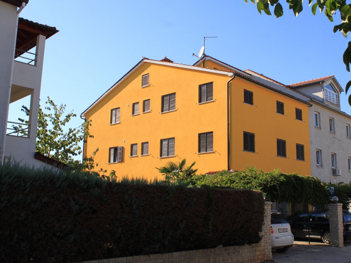 Apartment Two bedroom apartment with terrace and sea view Fažana A-7234-b