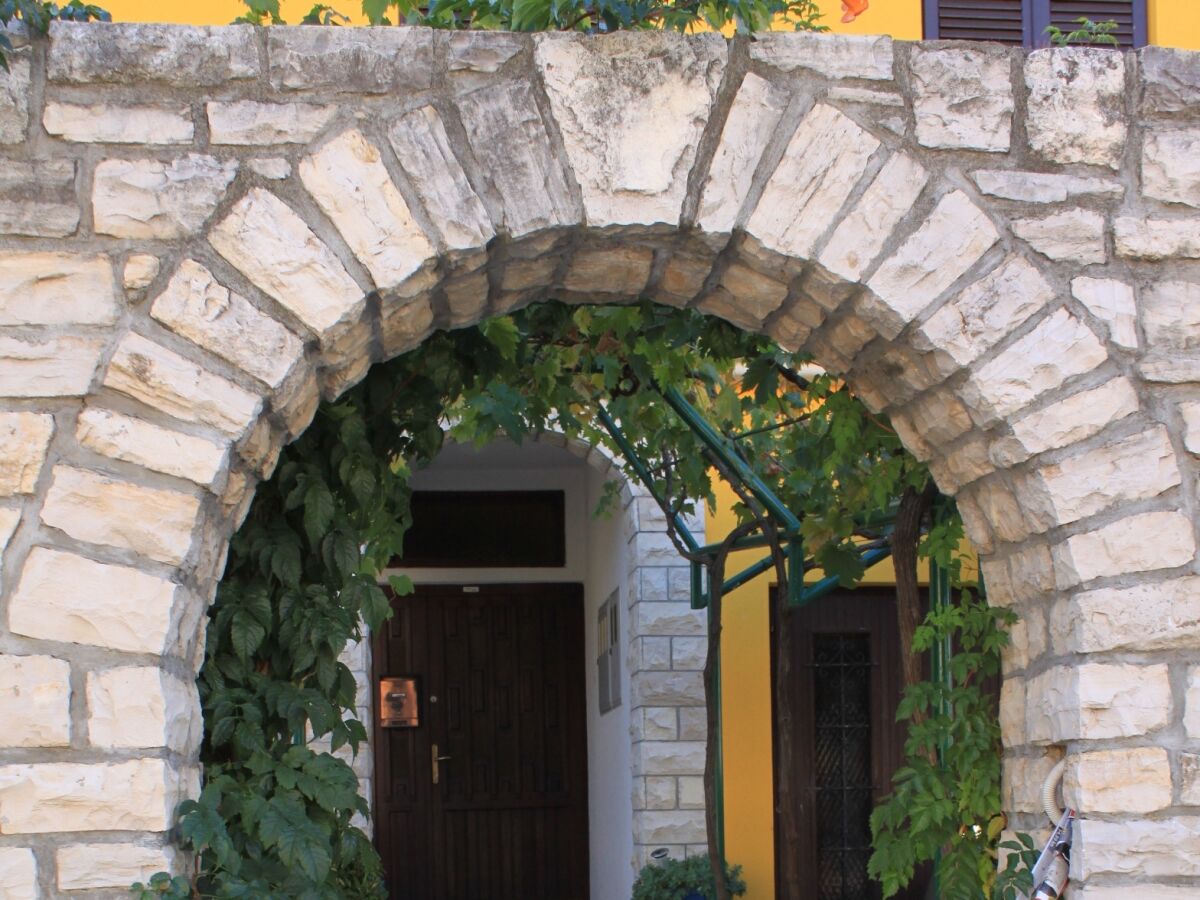 Apartment Two bedroom apartment with terrace and sea view Fažana A-7234-b - Outdoor photo 4