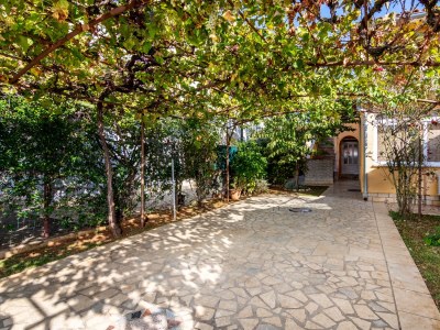 Apartment Three bedroom apartment with terrace Valbandon, Fažana A-7352-a - Outdoor photo 7