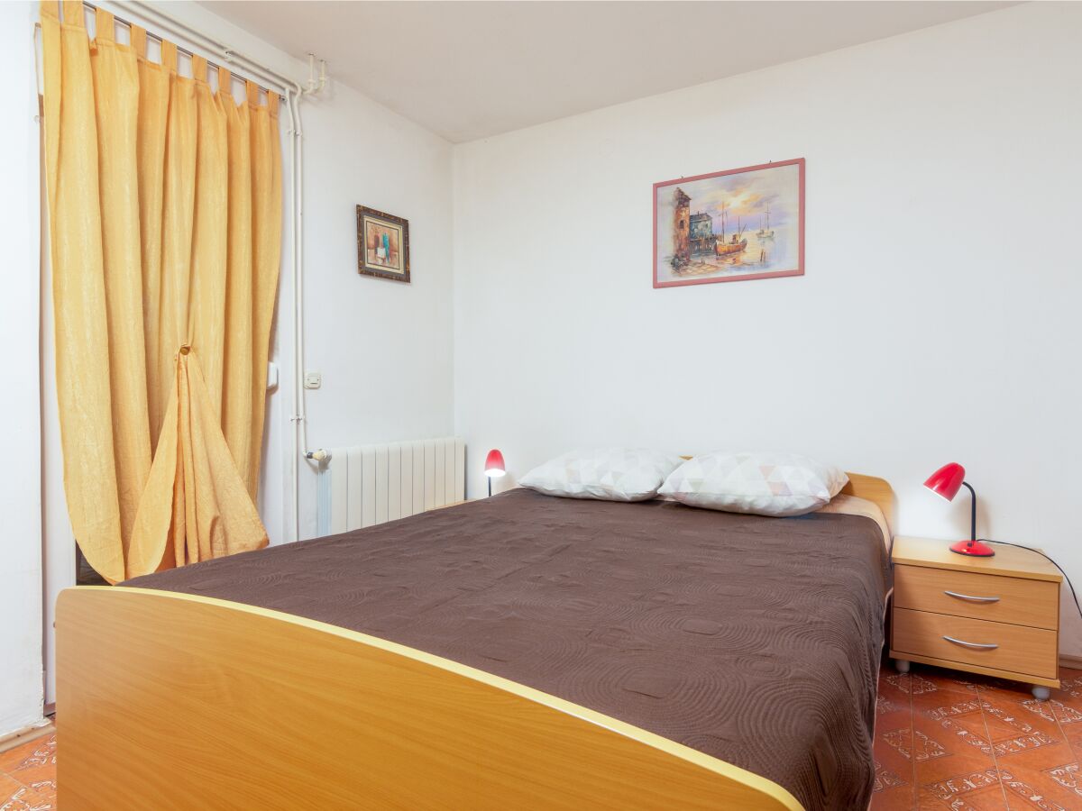 Apartment One bedroom apartment with terrace Valbandon, Fažana A-7352-b - Outdoor photo 3