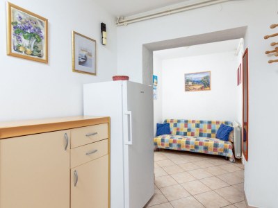 Apartment One bedroom apartment with terrace Valbandon, Fažana A-7352-b - Outdoor photo 9