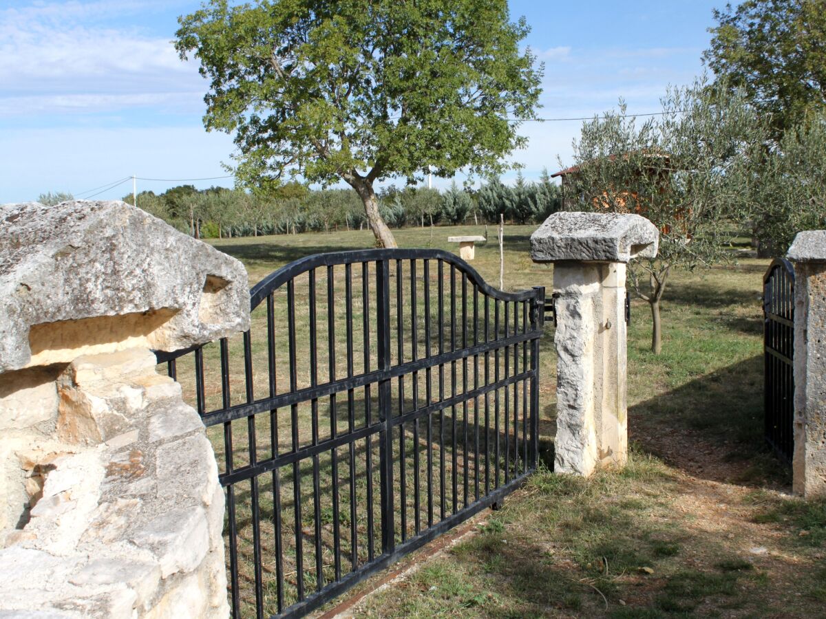 Apartment Studio flat with air-conditioning Krnica, Marčana AS-7358-a - Outdoor photo 5