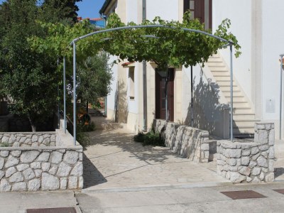 Apartment Two bedroom apartment with terrace Mali Lošinj, Lošinj A-7978-a - Outdoor photo 14