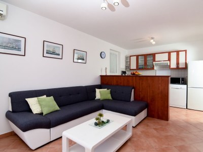Apartment One bedroom apartment with terrace Ičići, Opatija A-7885-b - Outdoor photo 16