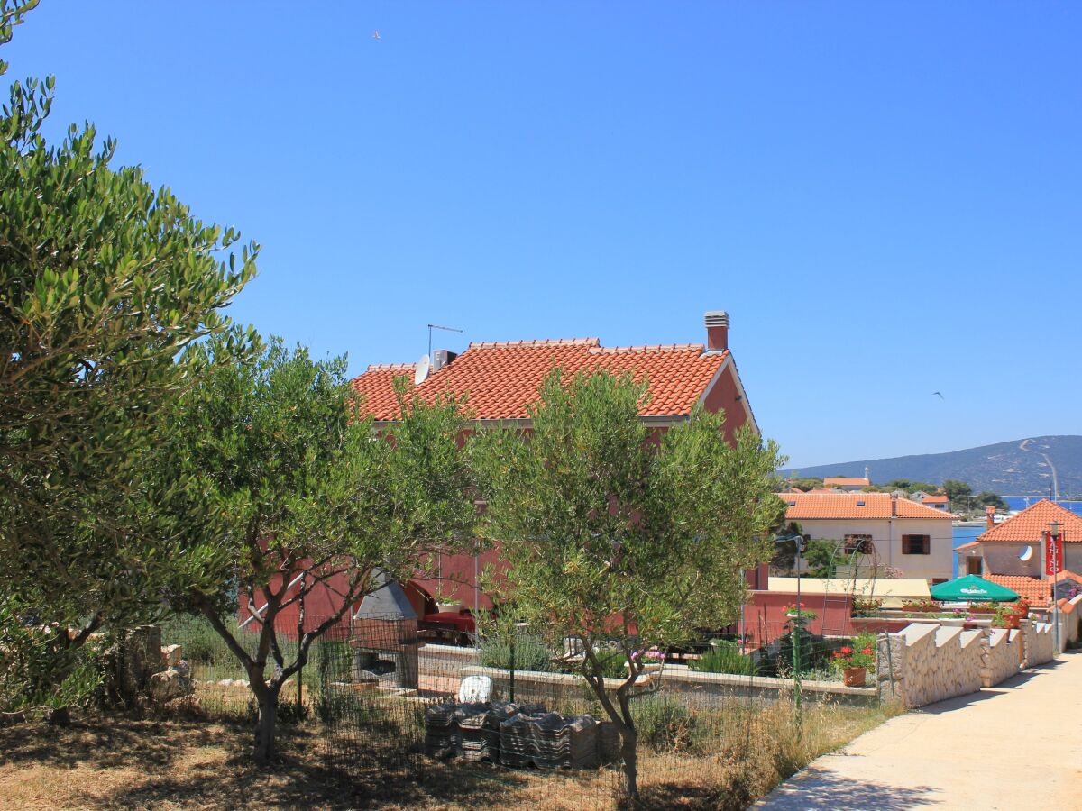 Apartment One bedroom apartment with terrace and sea view Ilovik, Lošinj A-8069-a - Outdoor photo 5