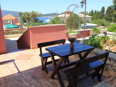 Apartment One bedroom apartment with terrace and sea view Ilovik, Lošinj A-8069-a - Outdoor photo 6