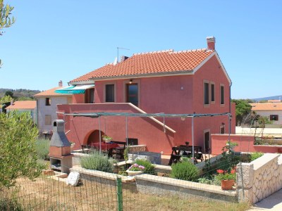 Apartment One bedroom apartment with terrace Ilovik, Lošinj A-8069-b - Outdoor photo 2