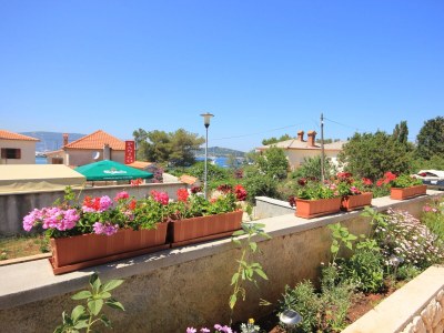 Apartment One bedroom apartment with terrace Ilovik, Lošinj A-8069-b - Outdoor photo 9