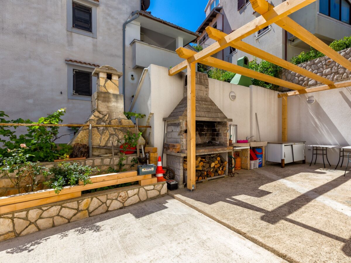 Apartment One bedroom apartment with terrace and sea view Mali Lošinj, Lošinj A-8026-a - Outdoor photo 5