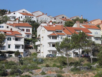Apartment One bedroom apartment with terrace and sea view Mali Lošinj, Lošinj A-8026-a - Outdoor photo 3